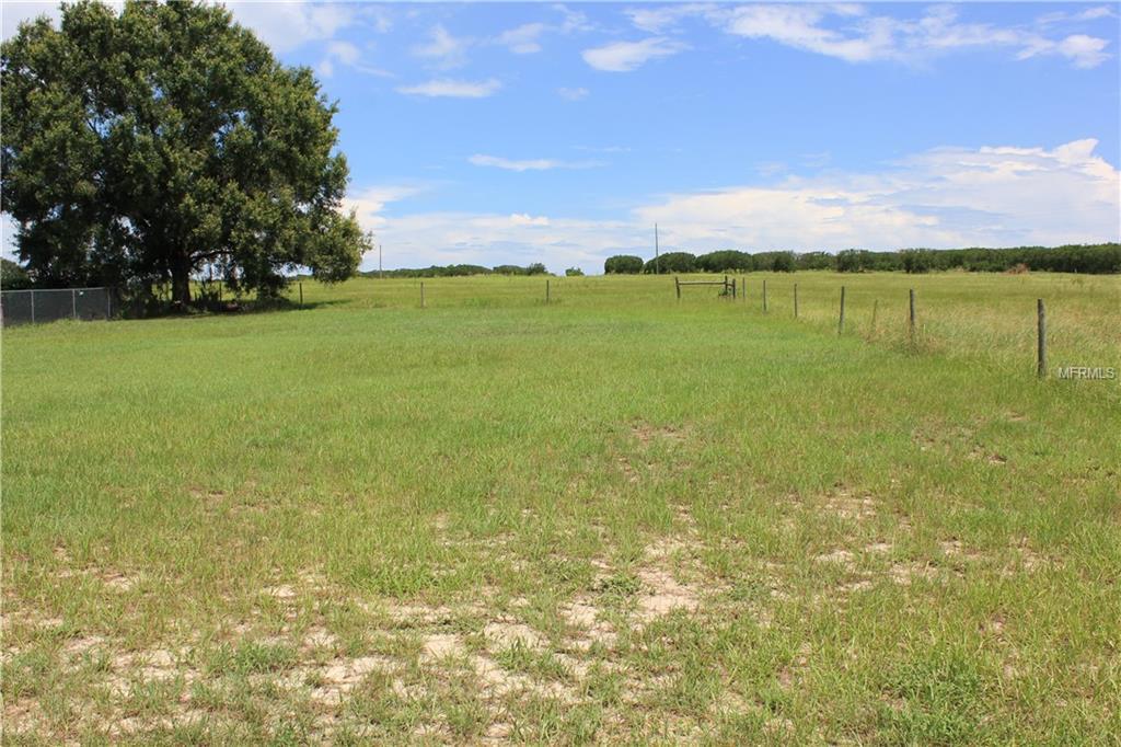 957 Lakeshore Drive - Photo 1