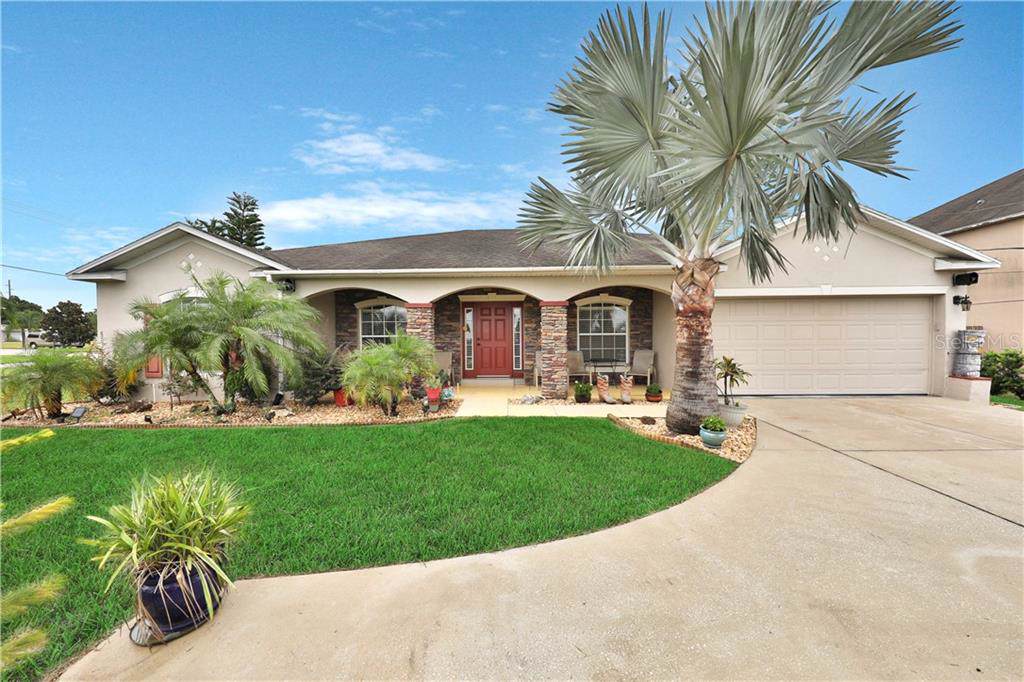 15 Lake Mcleod Drive - Photo 1