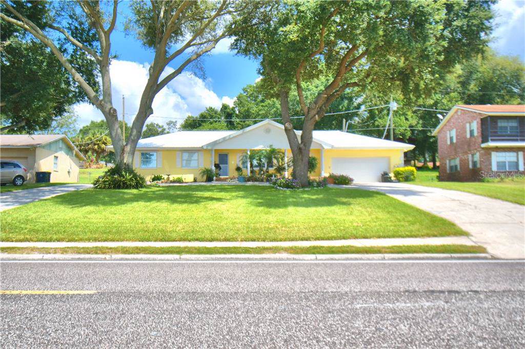 1222 Lake Ariana Boulevard - Photo 1