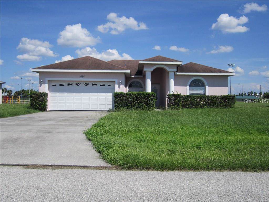 1428 Bluff Loop - Photo 1