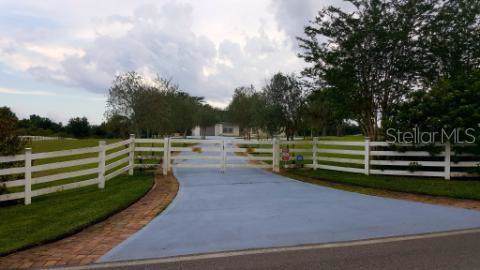 805 Horseshoe Creek Road - Photo 1