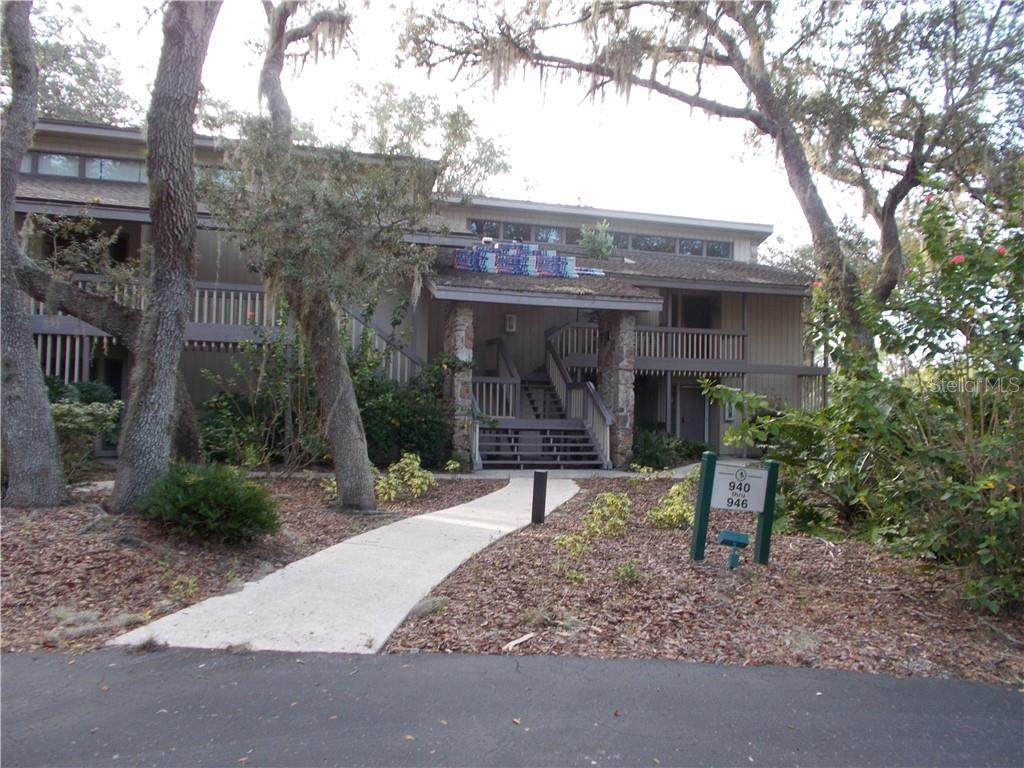 946 Tennis Way - Photo 1