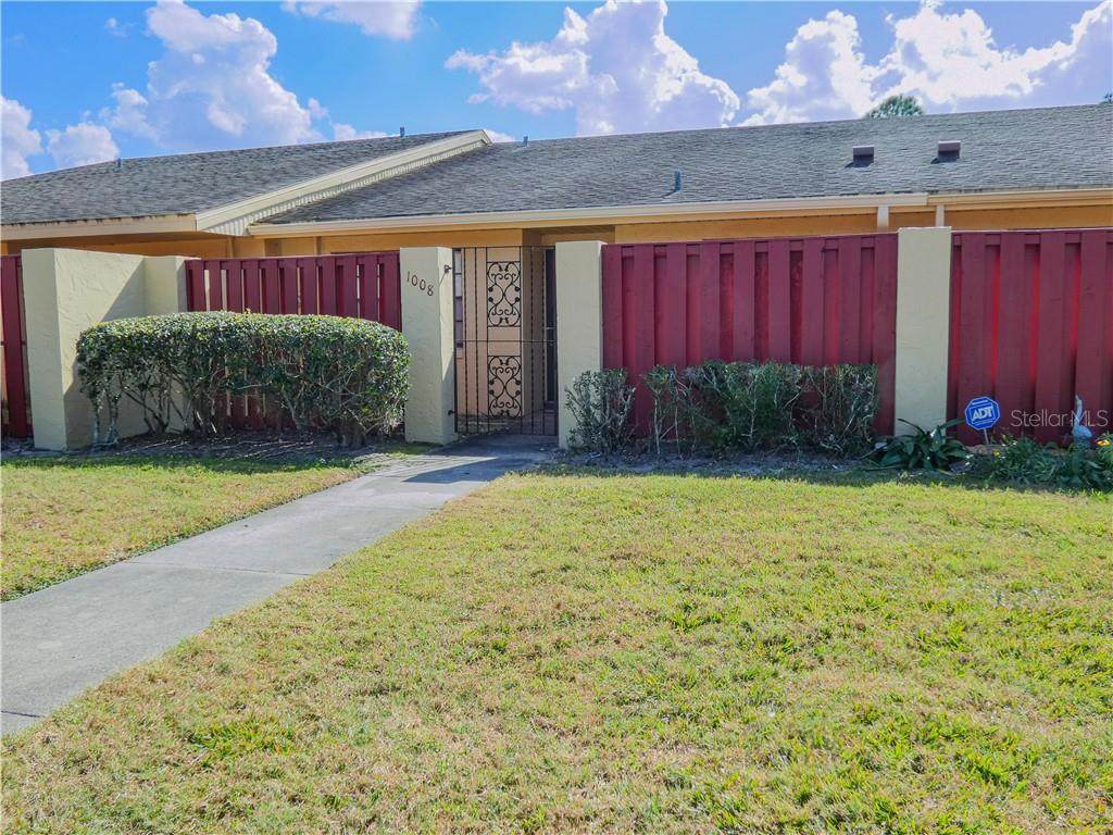 1008 Medinah Drive - Photo 1