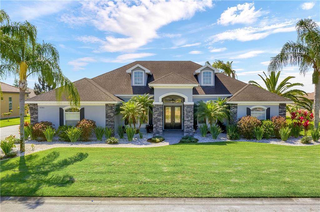 4341 Emerald Palms Boulevard - Photo 1