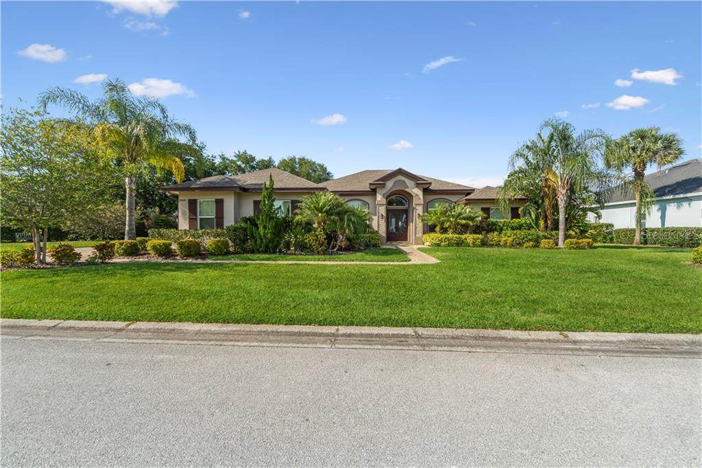 9468 Waterford Oaks Drive - Photo 1