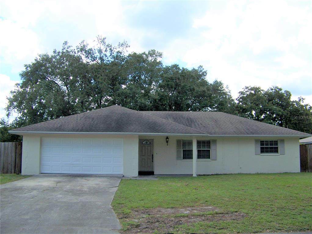 1602 Leslie Drive - Photo 1