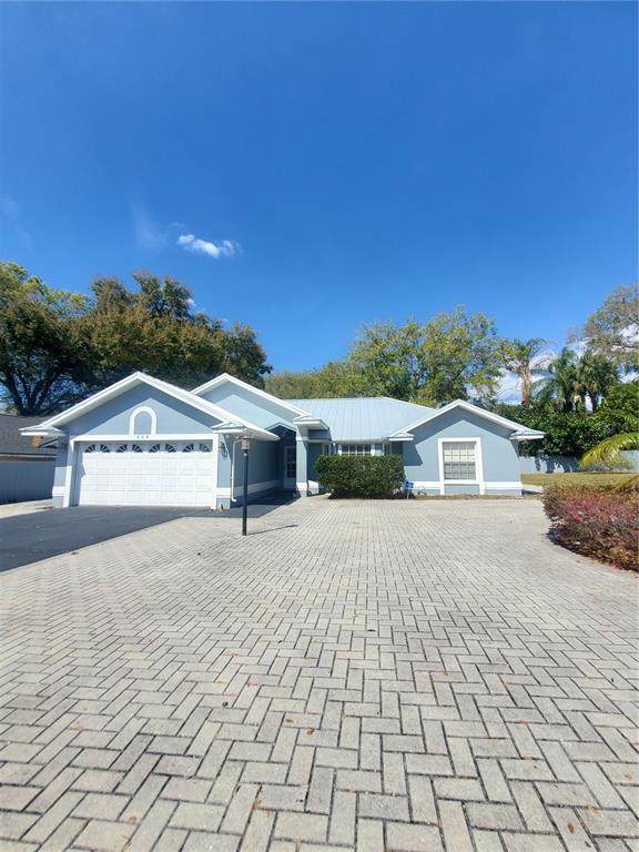 408 Nancy Drive - Photo 1