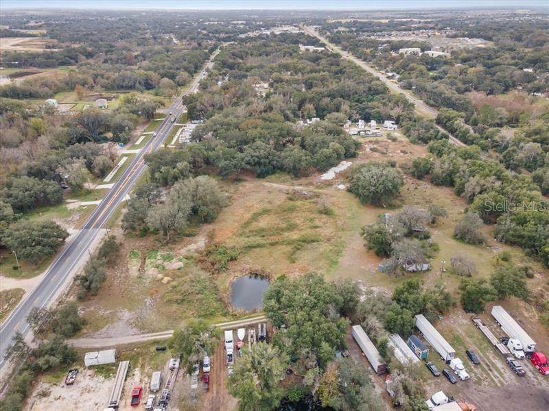 1309 Hwy 17 92 - Photo 1