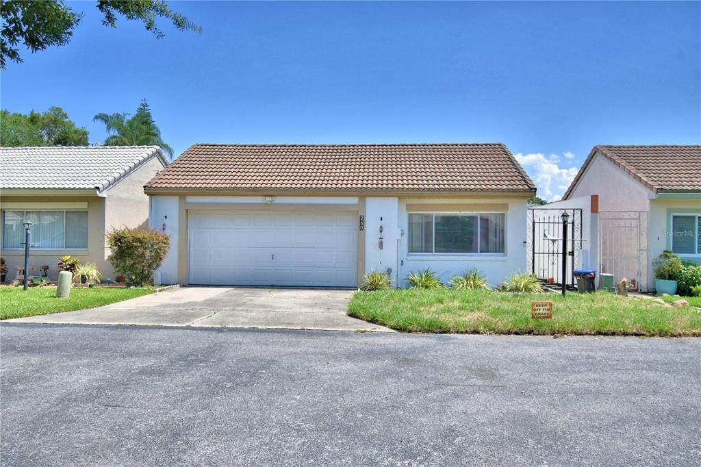 260 Las Flores - Photo 1