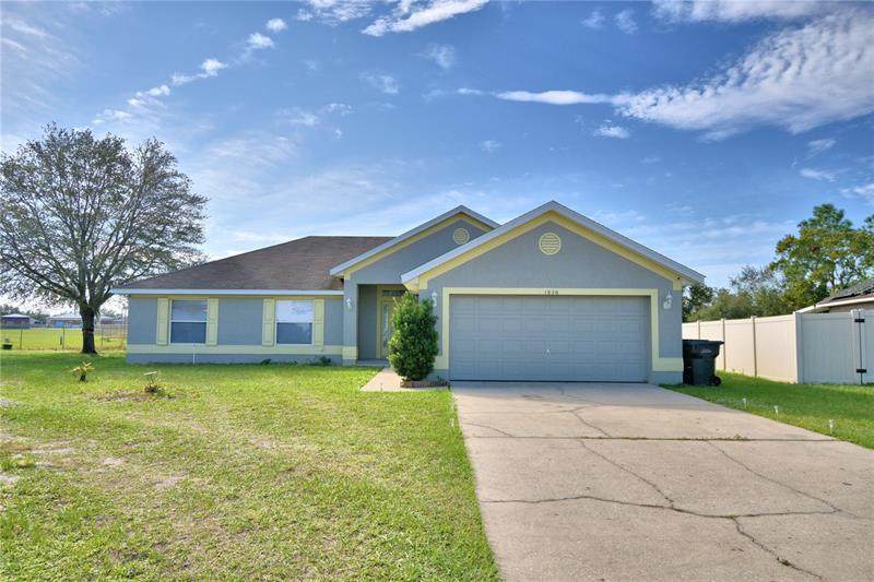 1820 Superior Place - Photo 1