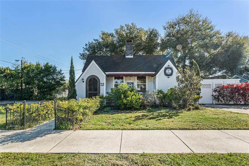 135 4TH Street - Photo 1