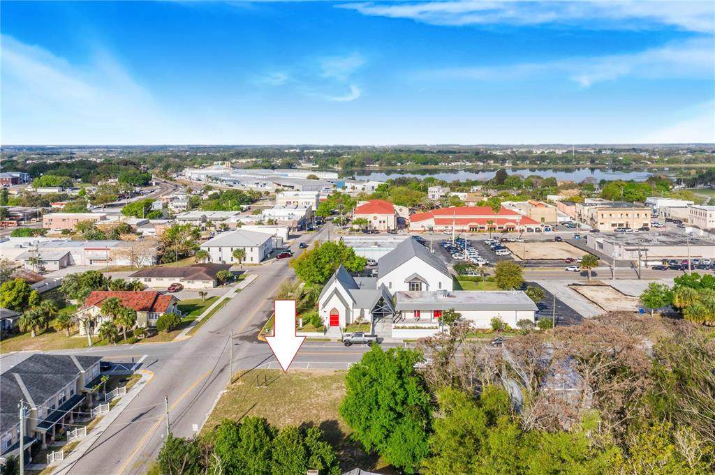 902 Main Street - Photo 1