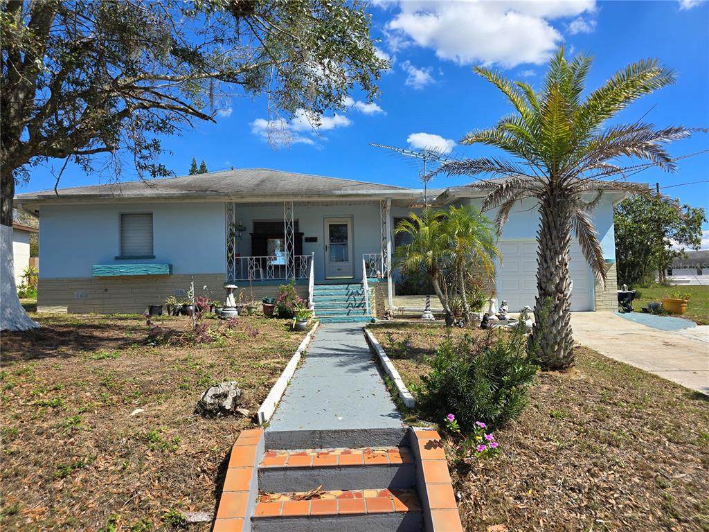 915 Exmoor Way - Photo 1