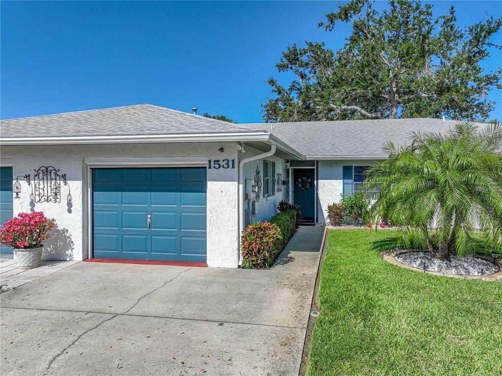 1531 Oakview Circle - Photo 1