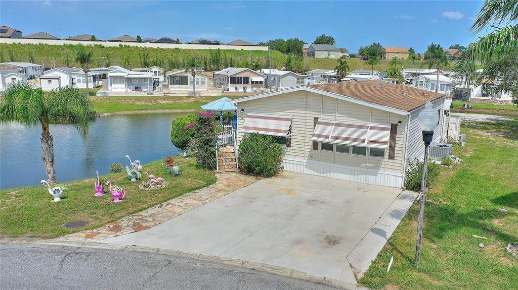 271 Lake Crest Loop - Photo 1
