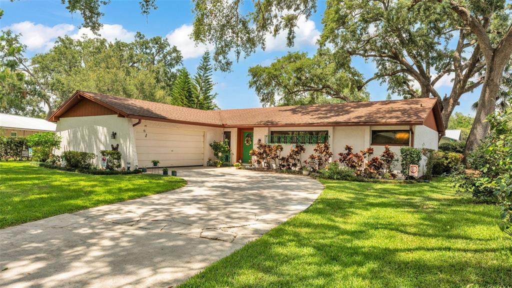 527 Duchess Drive - Photo 1