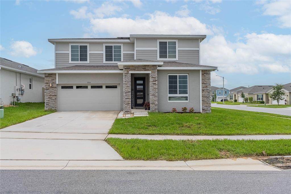 1504 Aspen Avenue - Photo 1