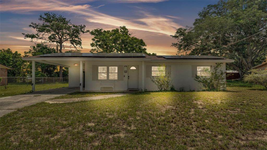 815 Everett Street - Photo 1