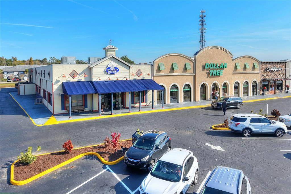 1370,1374,1380 Broadway Avenue - Photo 1