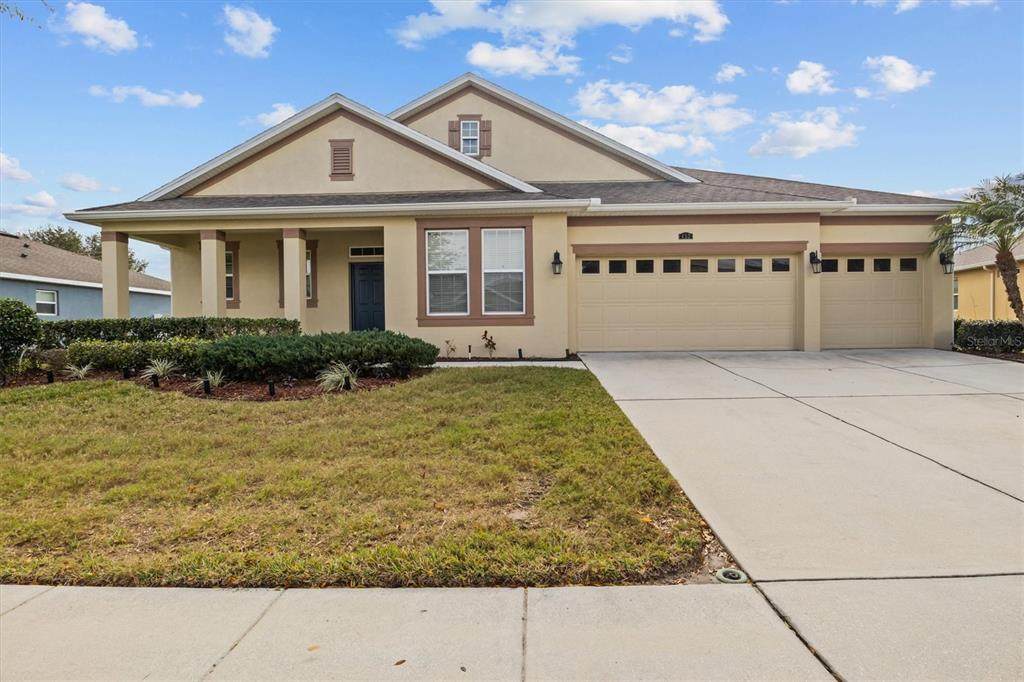 452 Palastro Avenue - Photo 1