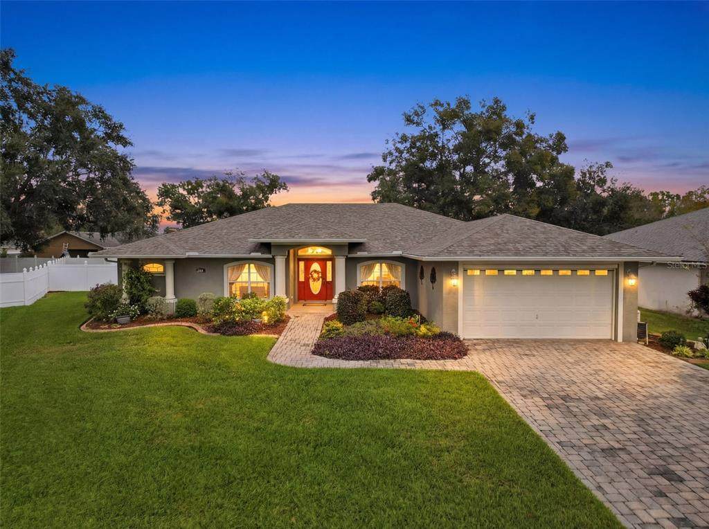 204 Bentley Oaks Boulevard - Photo 1