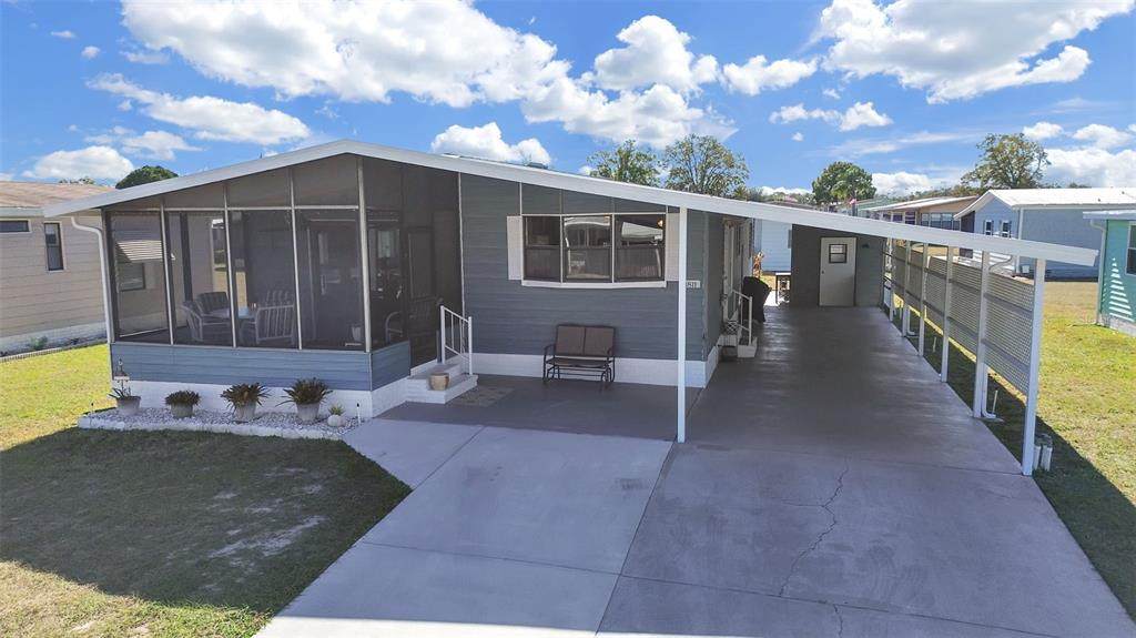 1811 Fox Hill Dr - Photo 1