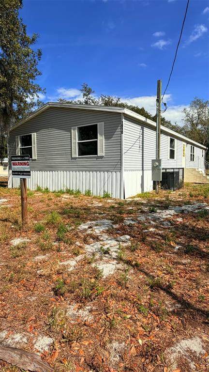1910 40TH Street - Photo 1