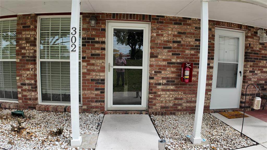 5850 Cypress Gardens Boulevard - Photo 1