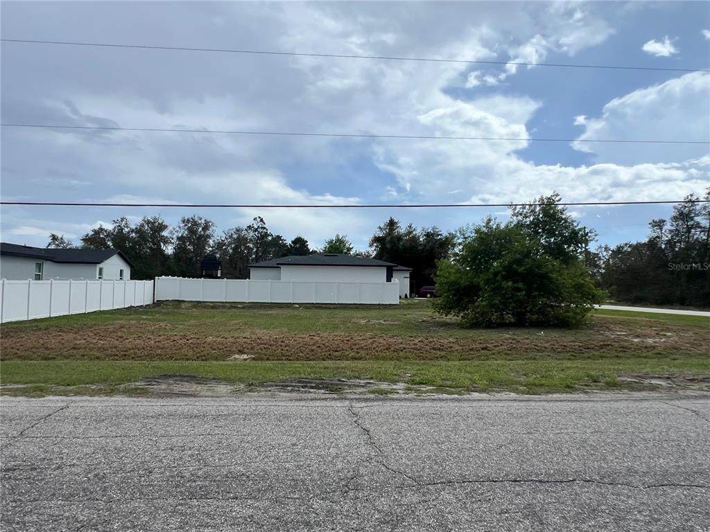 1337 Hillsborough Drive - Photo 1