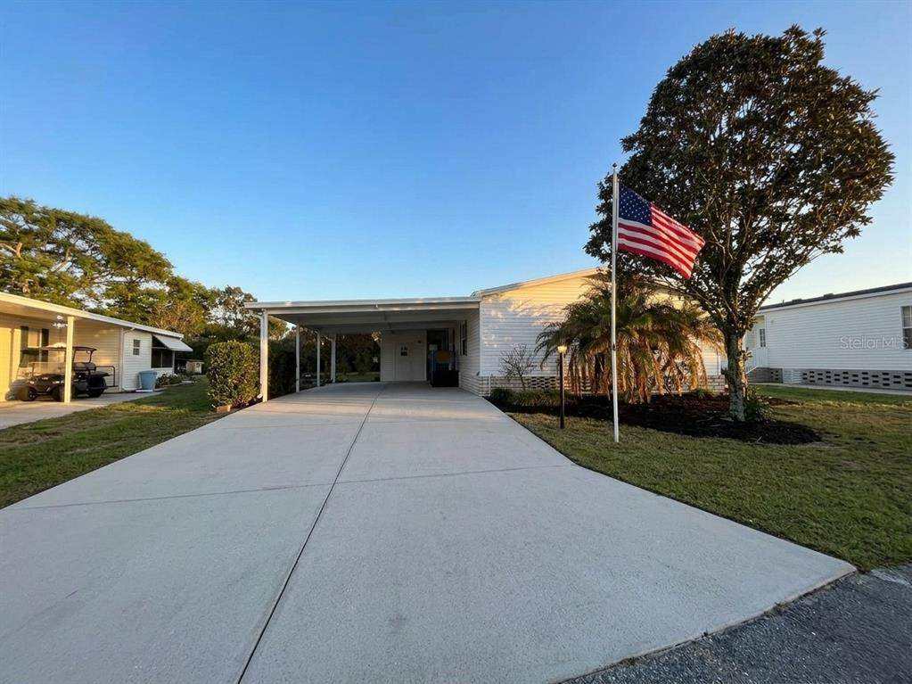 5320 Laurel Oak Drive - Photo 1