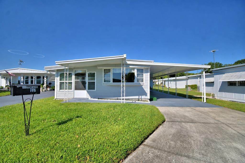 117 Holiday Lane - Photo 1