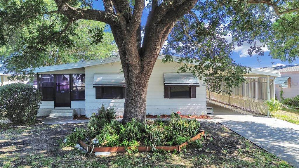 1688 Foxway Dr - Photo 1