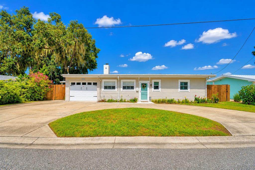 1620 17TH Street - Photo 1