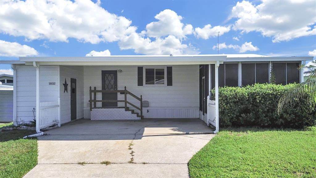 1802 Sherwood Hill Dr - Photo 1