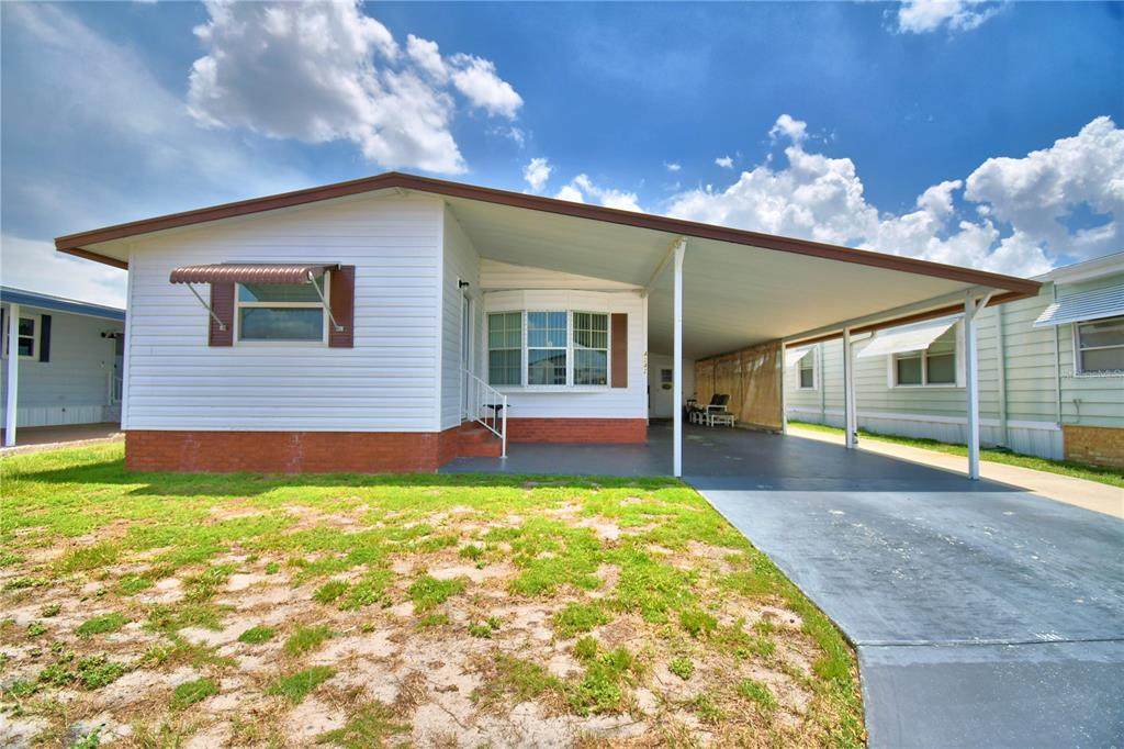 4242 Cedarwood Street - Photo 1