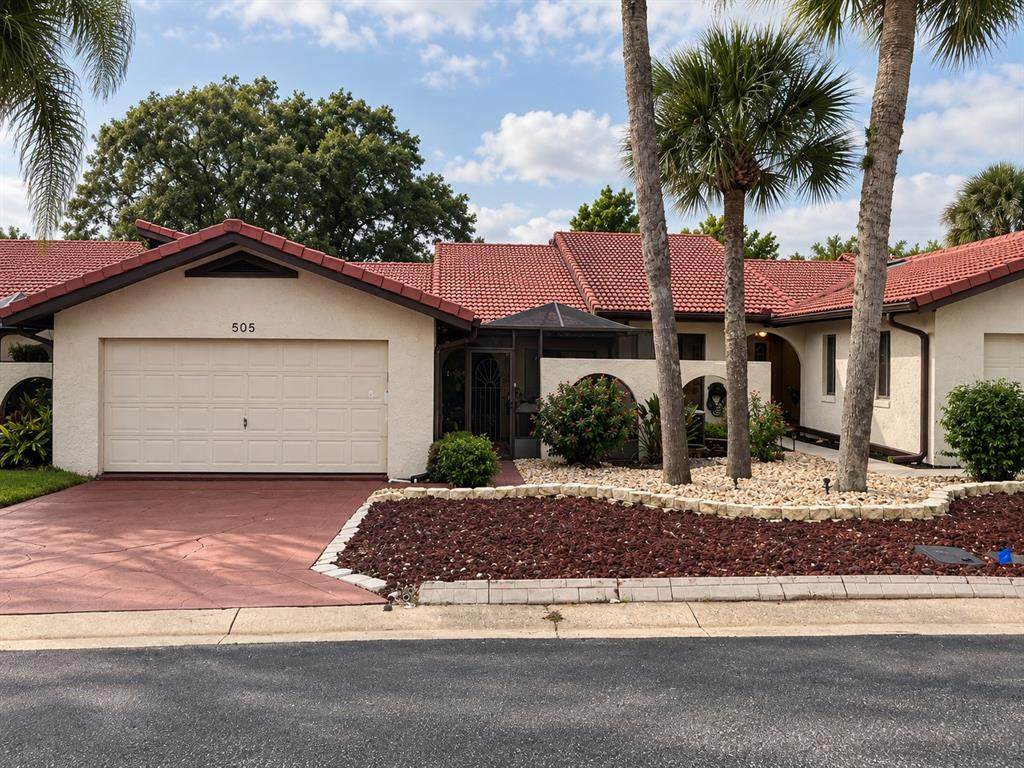 505 Clubhouse Drive - Photo 1