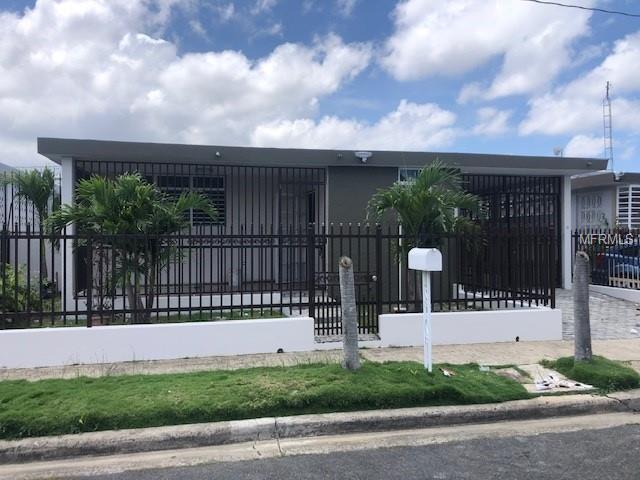 252 Country Club - Photo 1