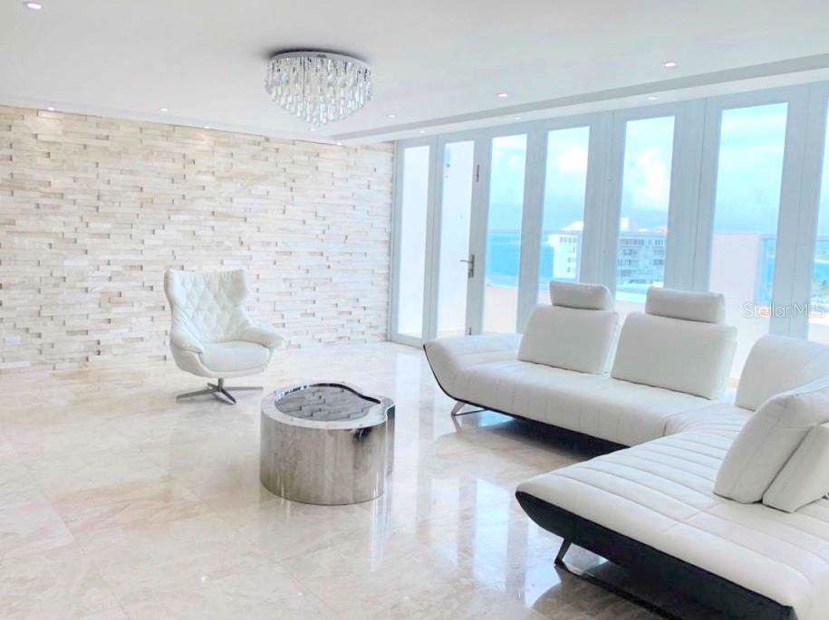 6471 Av. Isla Verde - Photo 1
