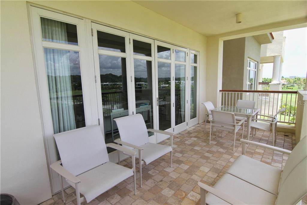 500 Plantation Dr - Photo 1