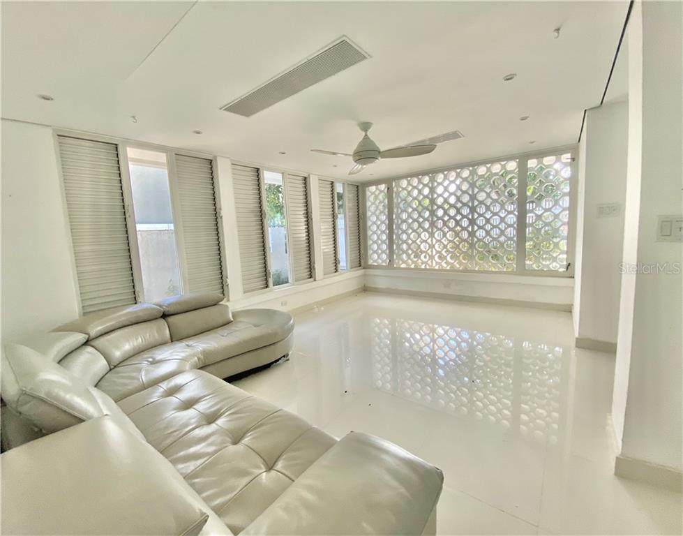 2163 Mcleary - Photo 1