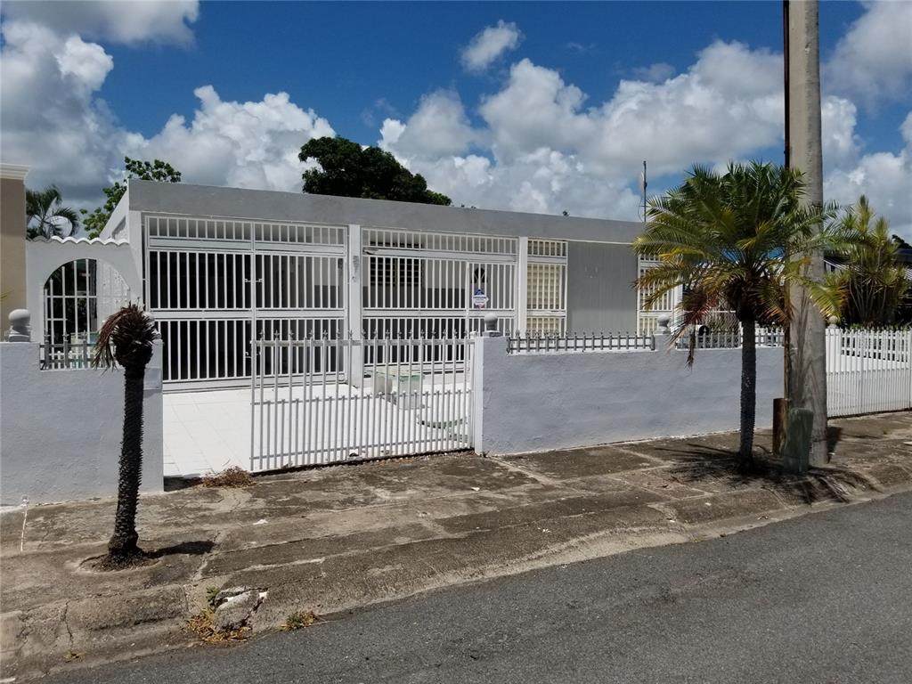 F Calle F - Photo 1