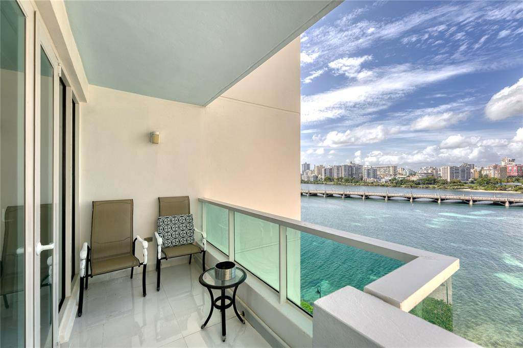 1 Los Rosales Street - Photo 1