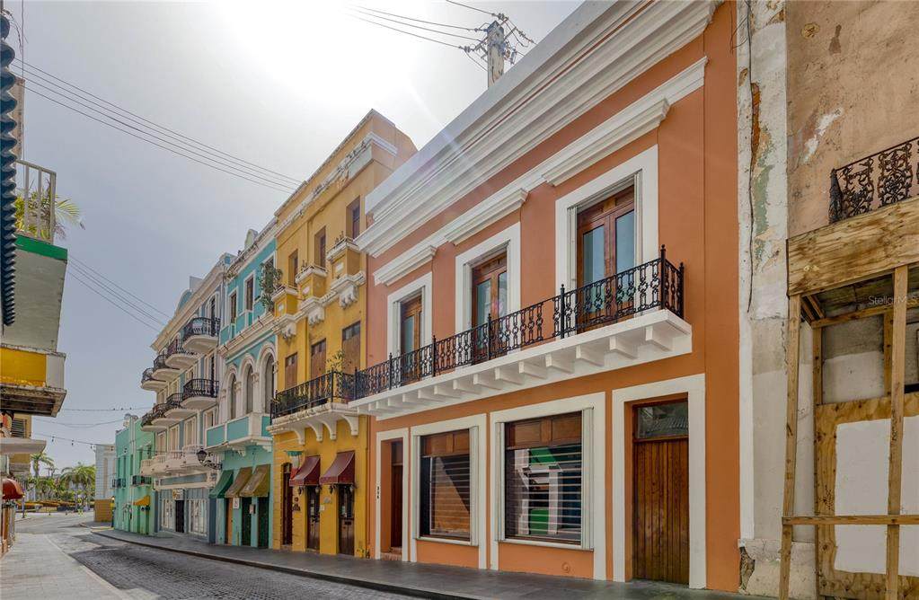 354 Fortaleza Street - Photo 1