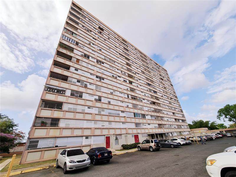. Cond. Madrid Plaza - Photo 1