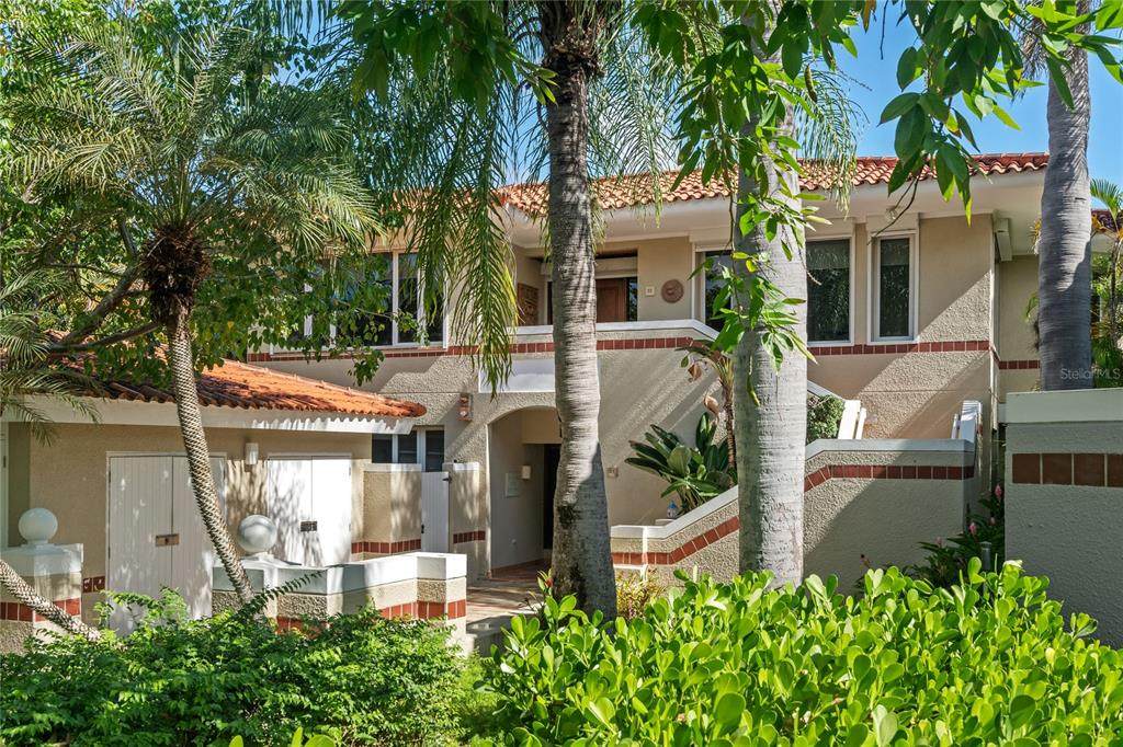 32 Green Villas Drive - Photo 1
