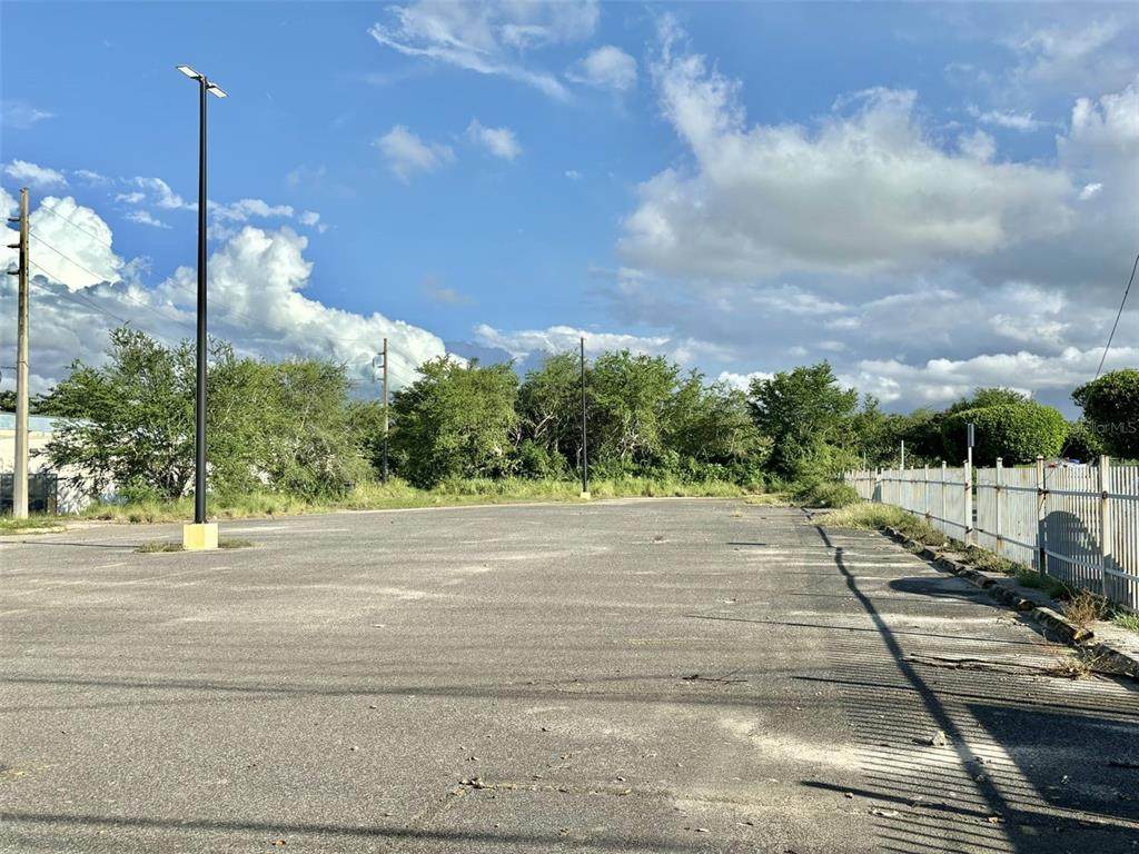 398 Ave. Rotarios - Photo 1