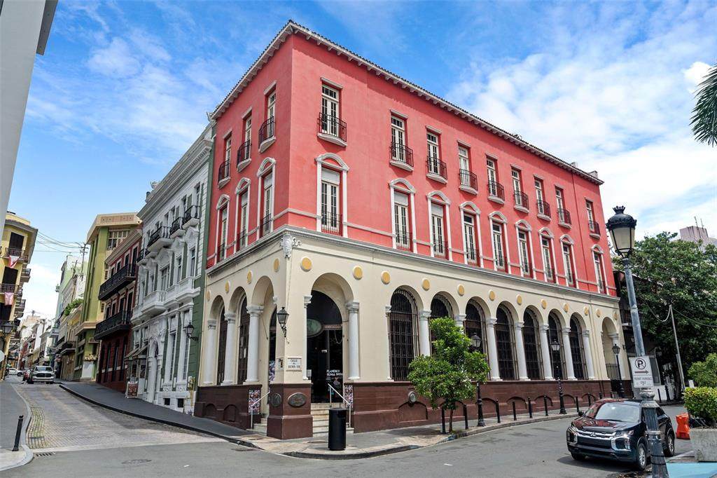 251 & 301 Recinto Sur & San Justo - Photo 1