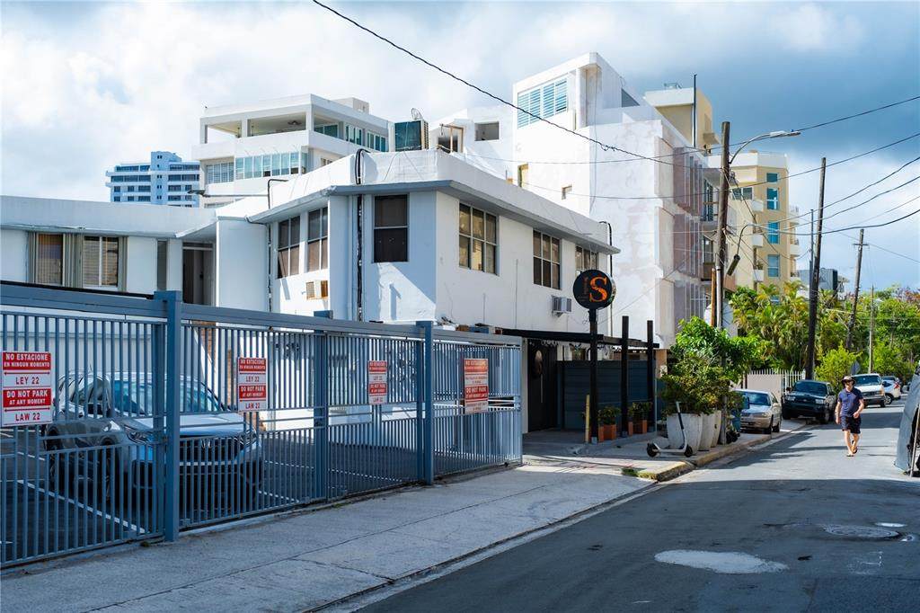 Ashford St. Cond. Condado Center - Photo 1