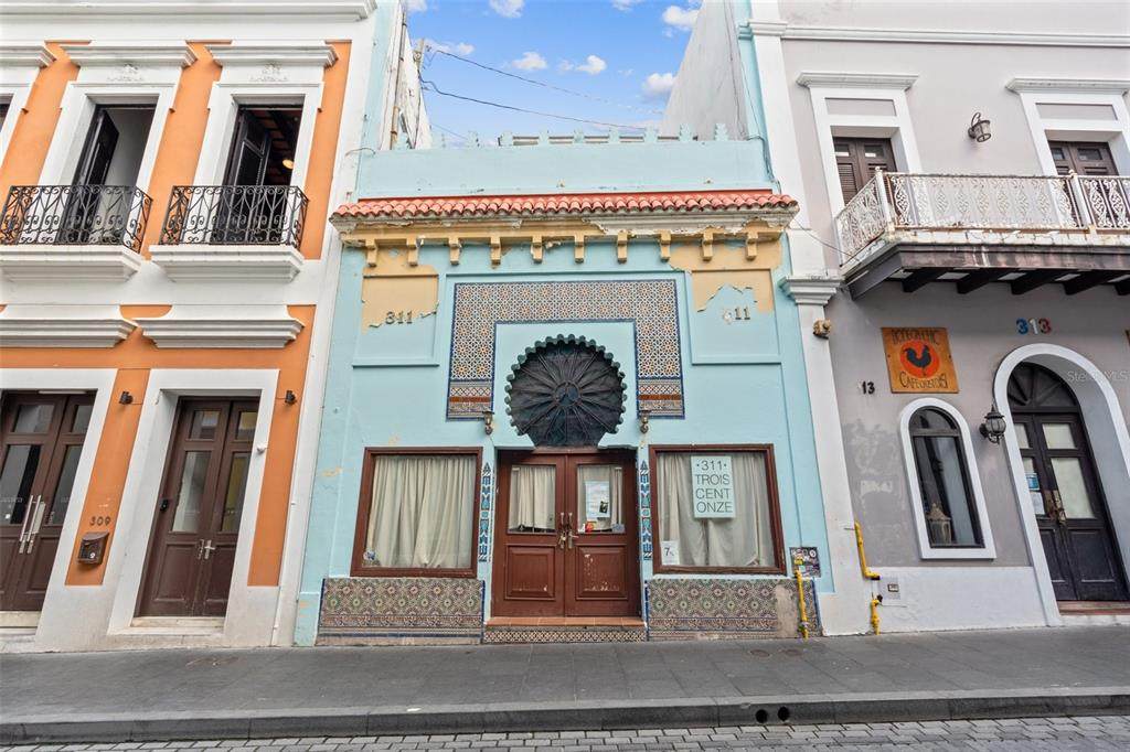 311 Calle De La Fortaleza - Photo 1