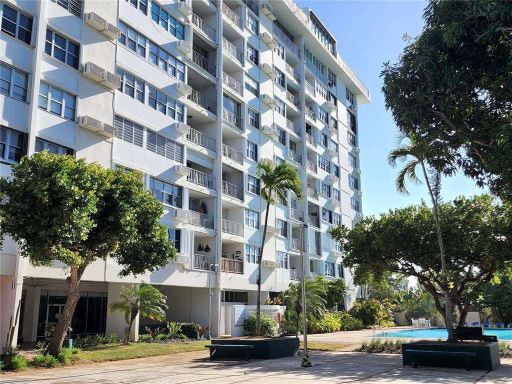 2305 C. Laurel - Photo 1